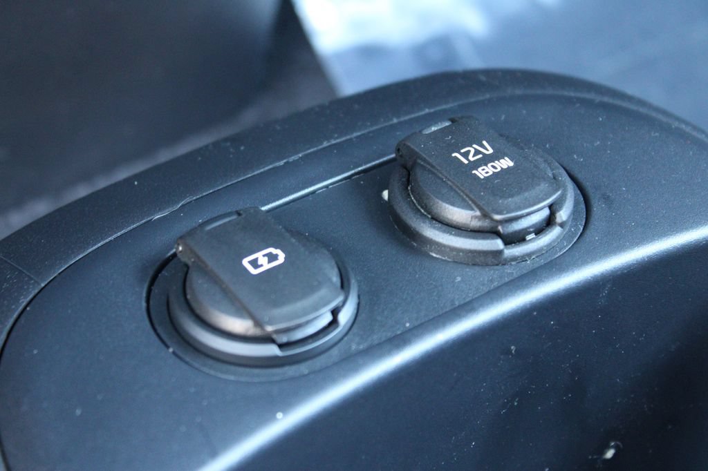 Used 2023 Kia EV6 Wind AWD/4WD image 26