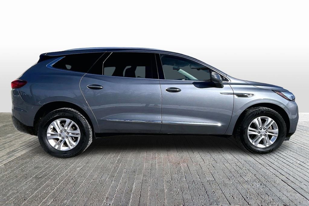 Used 2018 Buick Enclave Essence image 8