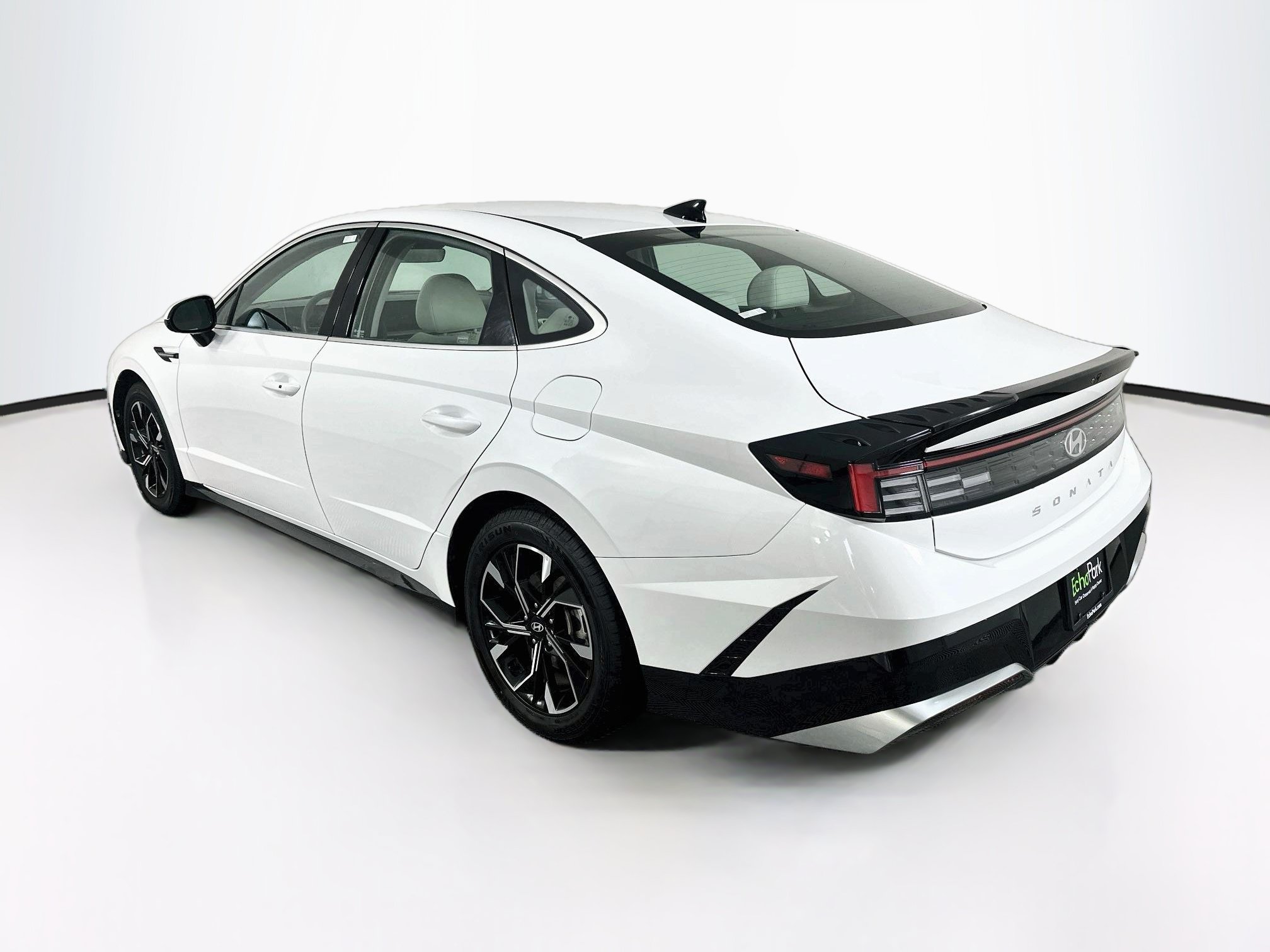 Used 2025 Hyundai Sonata SEL FWD image 5