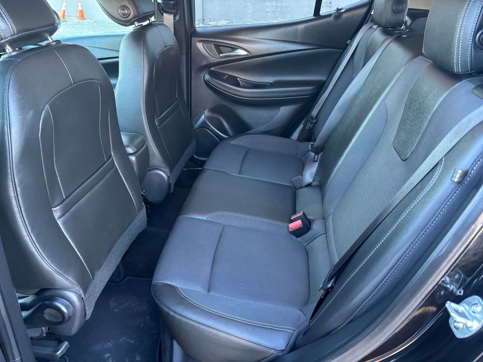 Used 2025 Buick Encore GX Preferred image 22