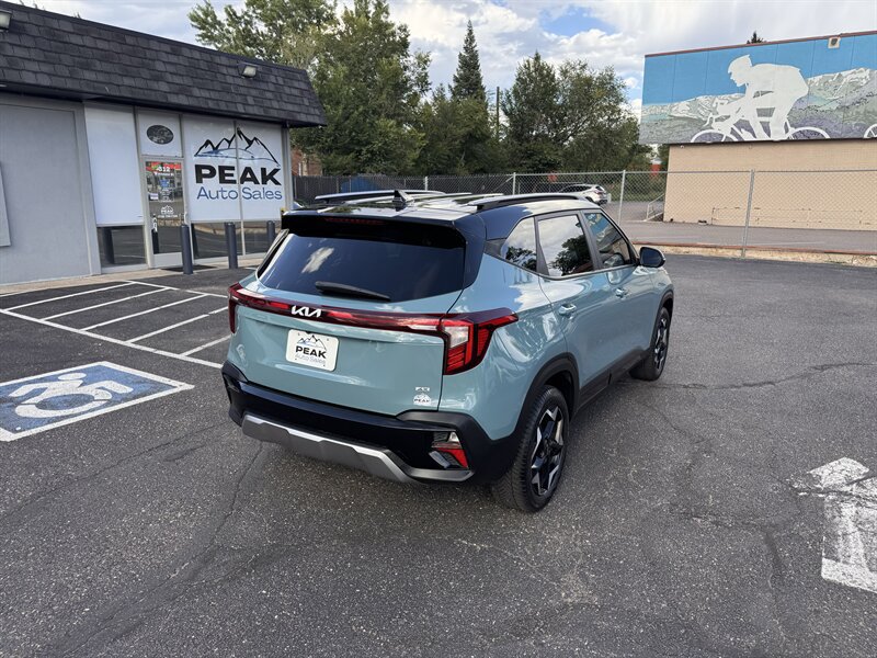 Used 2025 Kia Seltos S AWD/4WD image 7