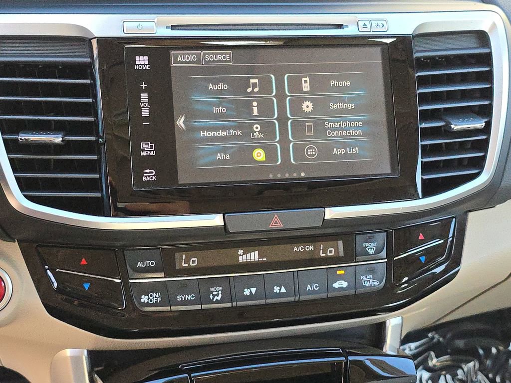 Used 2016 Honda Accord EX image 27