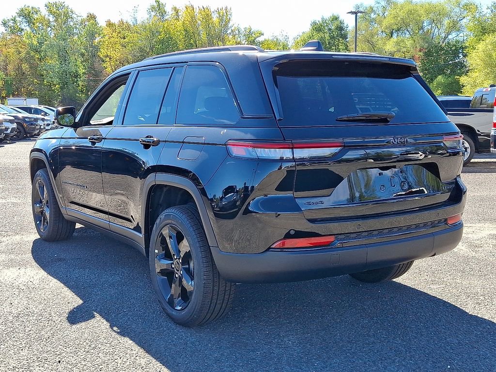 New 2025 Jeep Grand Cherokee Limited image 6