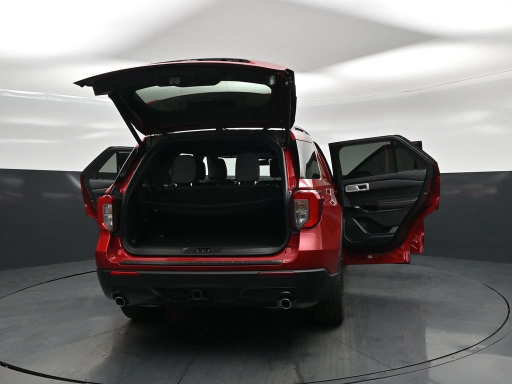 Certified 2024 Ford Explorer ST-Line w/ Class IV Trailer Tow Package RWD image 31