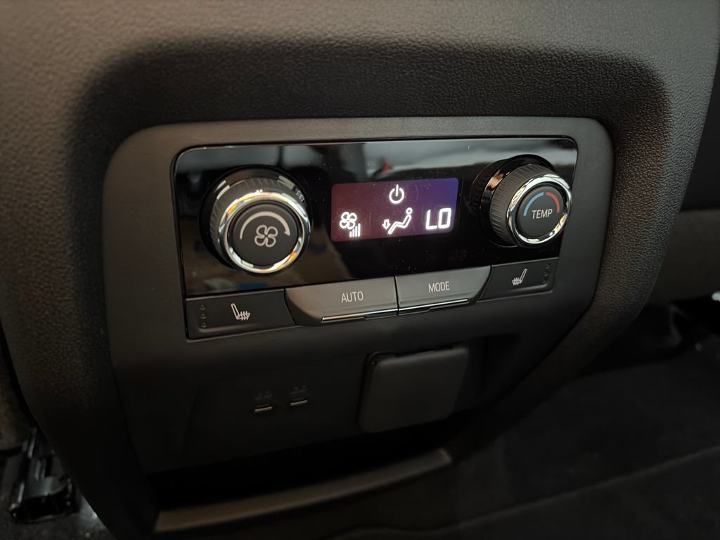 New 2026 Chevrolet Traverse High Country AWD/4WD image 9