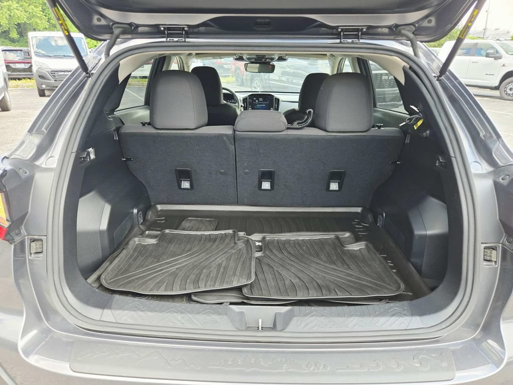 Used 2024 Subaru Crosstrek 2.0i Premium AWD/4WD image 14