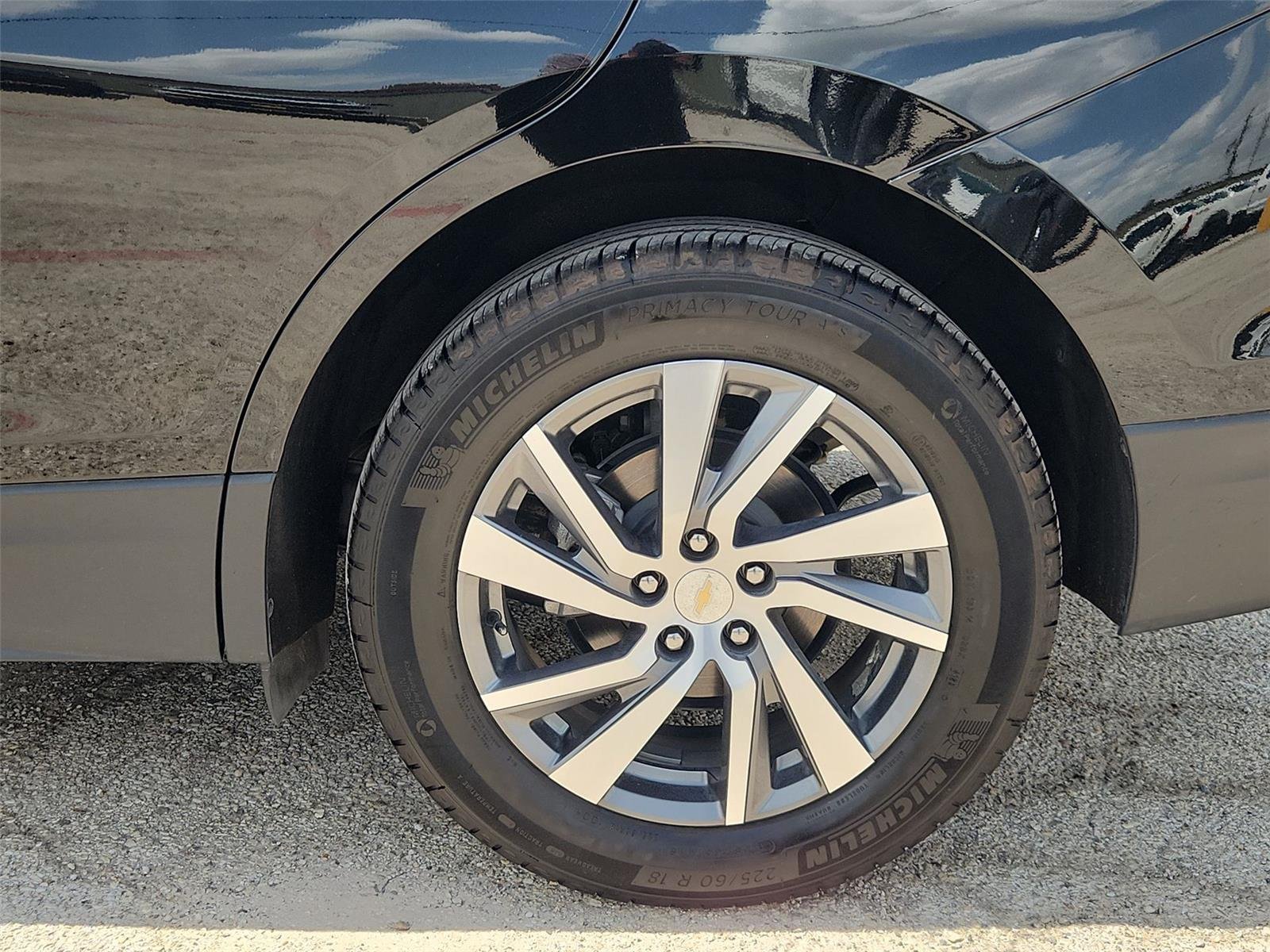 Used 2024 Chevrolet Equinox LT FWD image 31