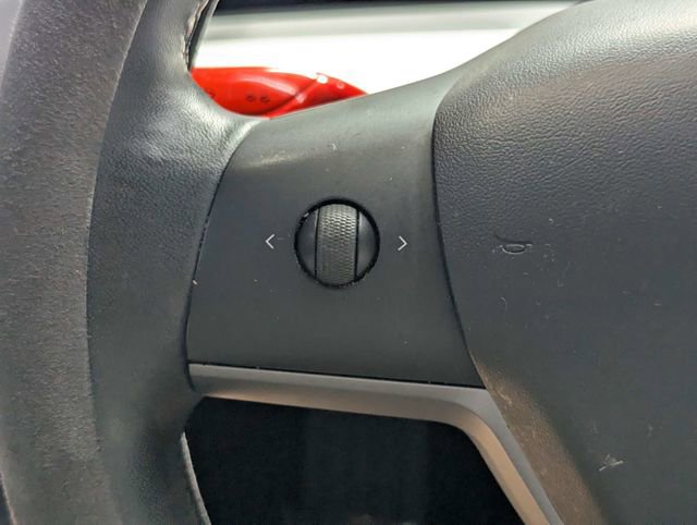 Used 2019 Tesla Model 3 Standard Range Plus image 17