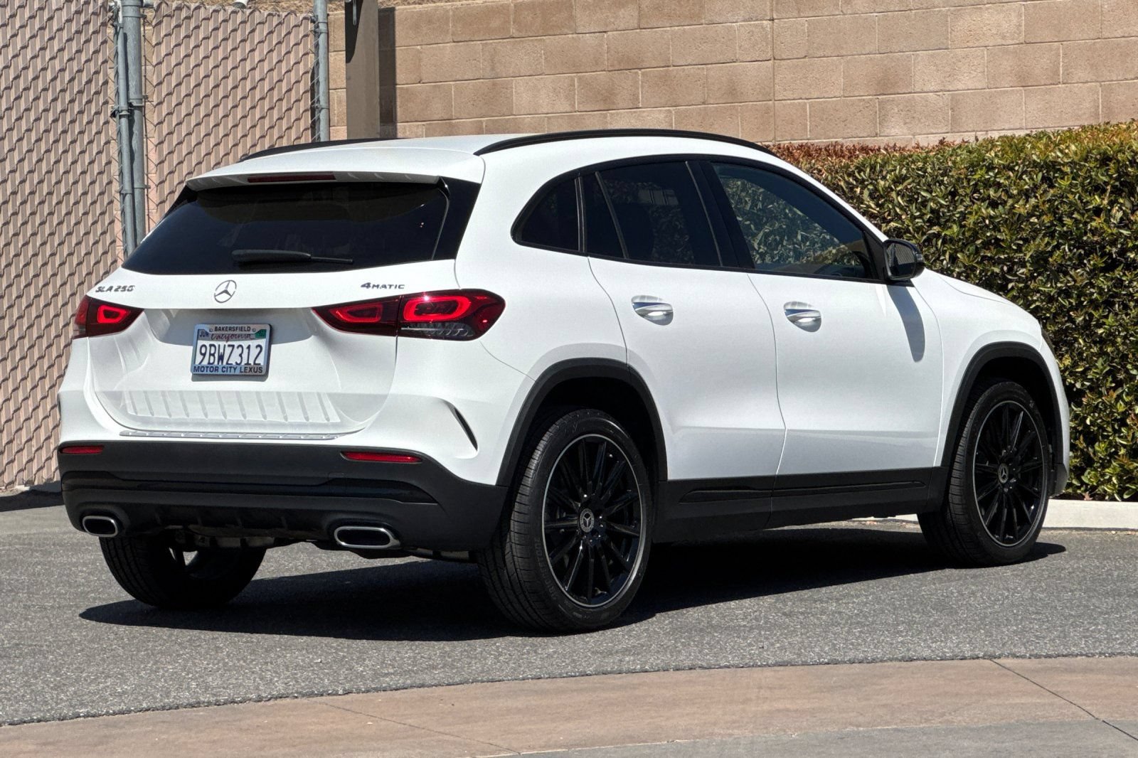 Used 2022 Mercedes-Benz GLA 250 4MATIC image 4