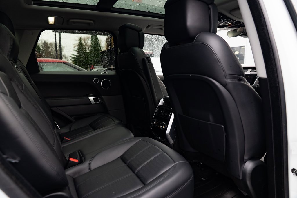 Used 2018 Land Rover Range Rover Sport HSE Dynamic image 25