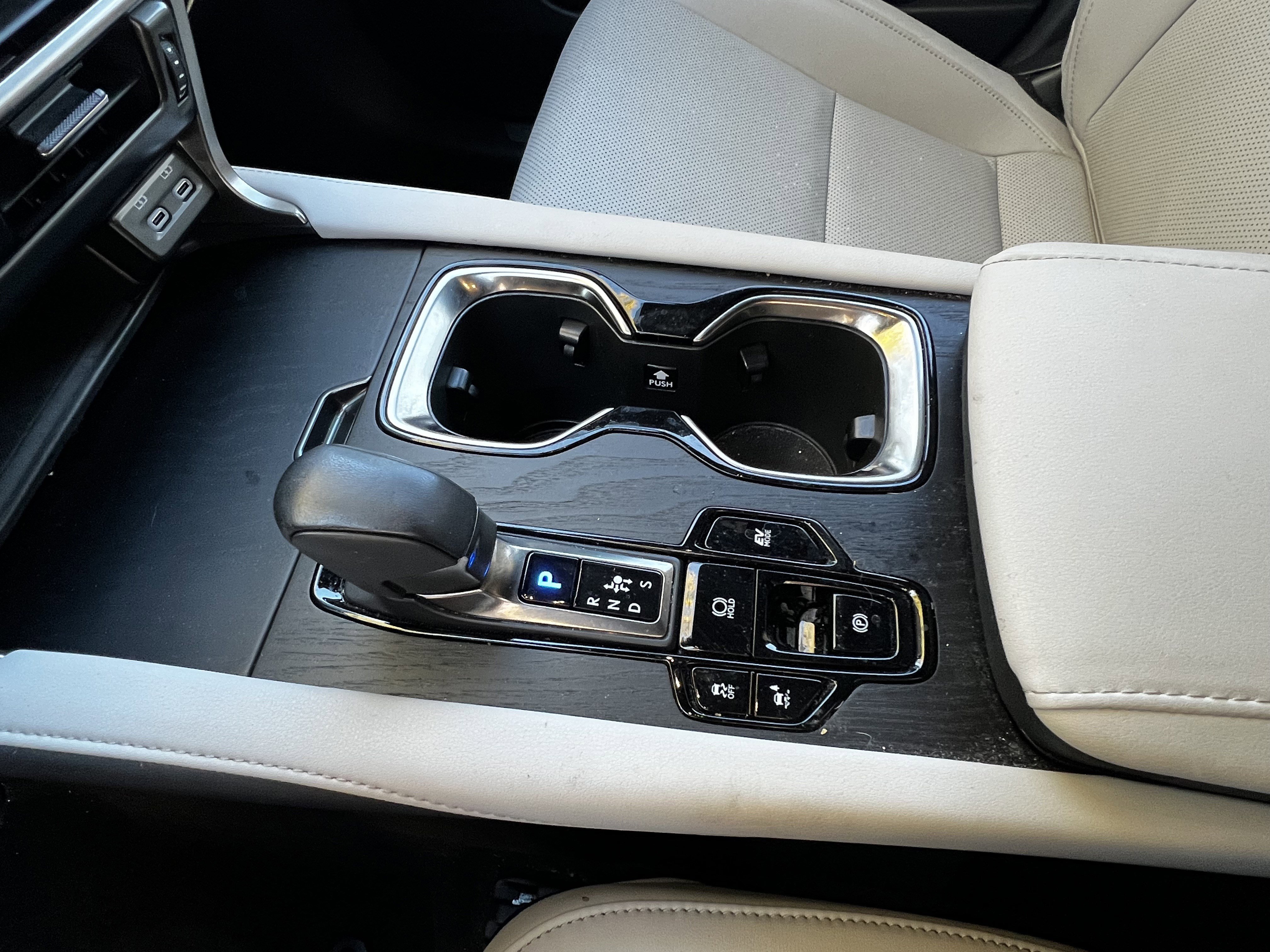 Used 2023 Lexus RX 350h image 27