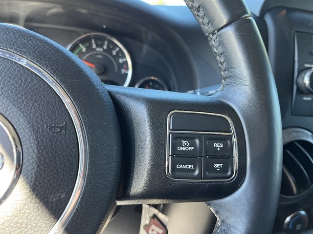 Used 2018 Jeep Wrangler Unlimited Sport S AWD/4WD image 22