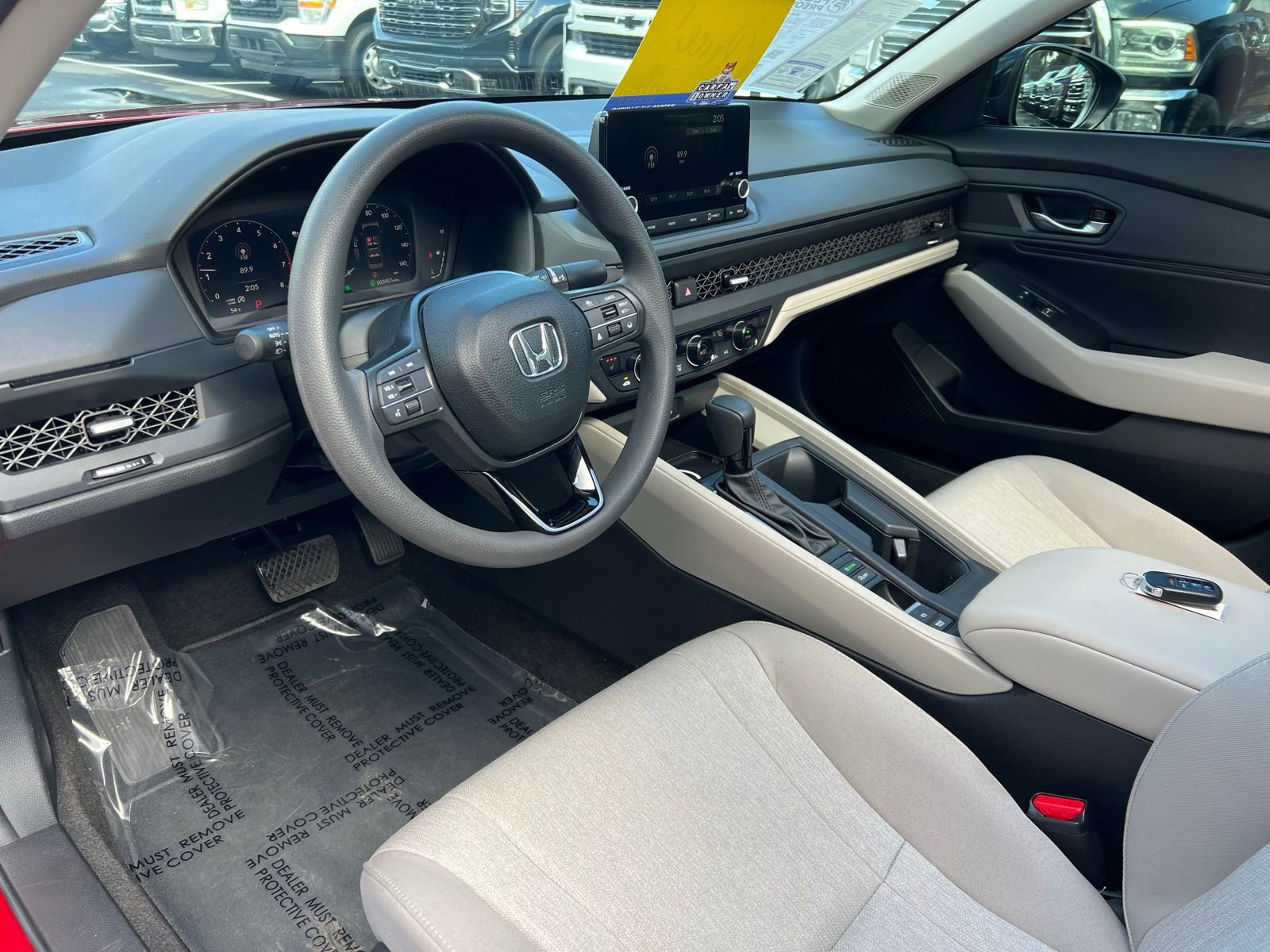 Used 2025 Honda Accord SE image 25