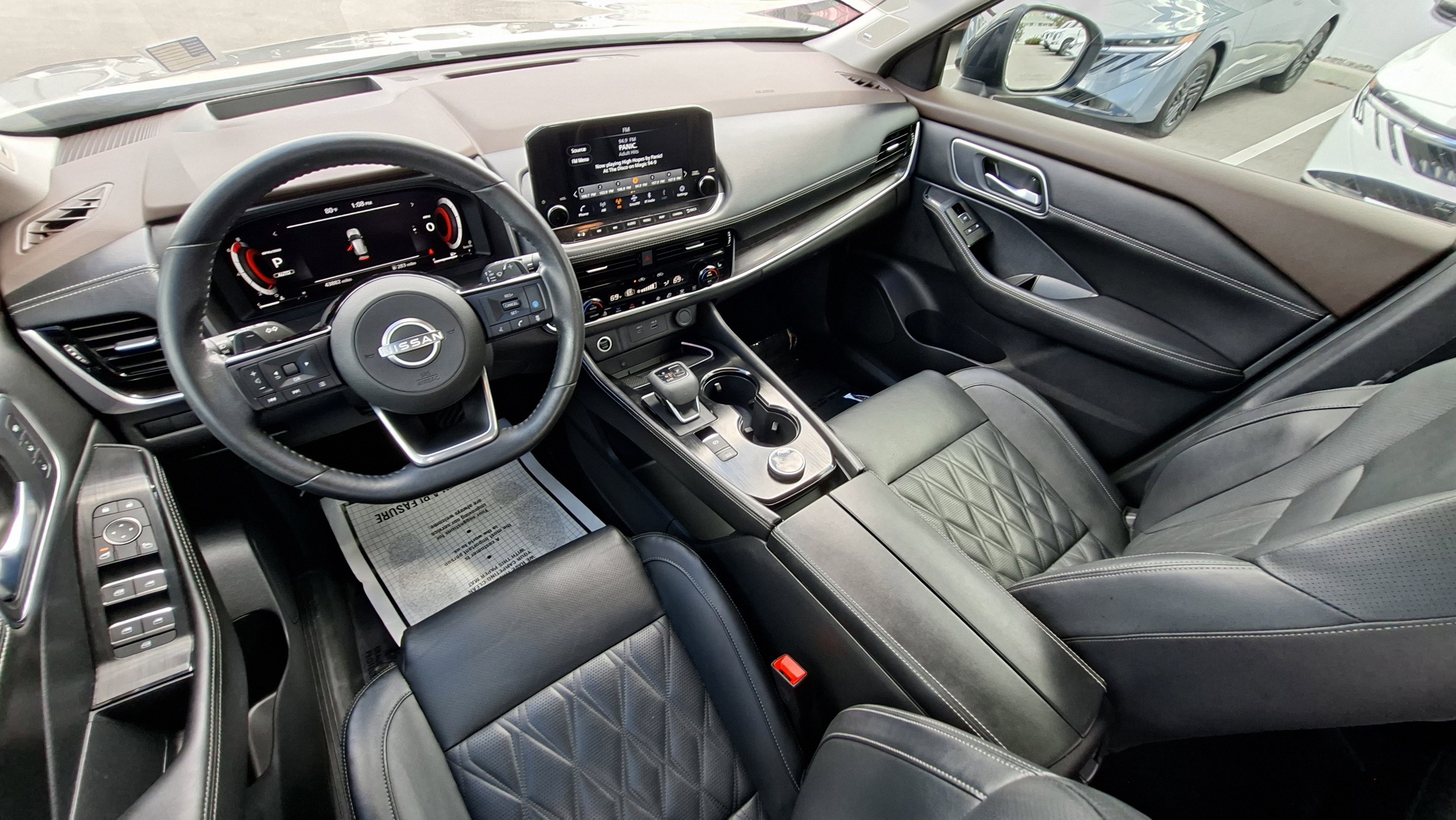 Certified 2022 Nissan Rogue Platinum w/ Head-Up Display Package image 19