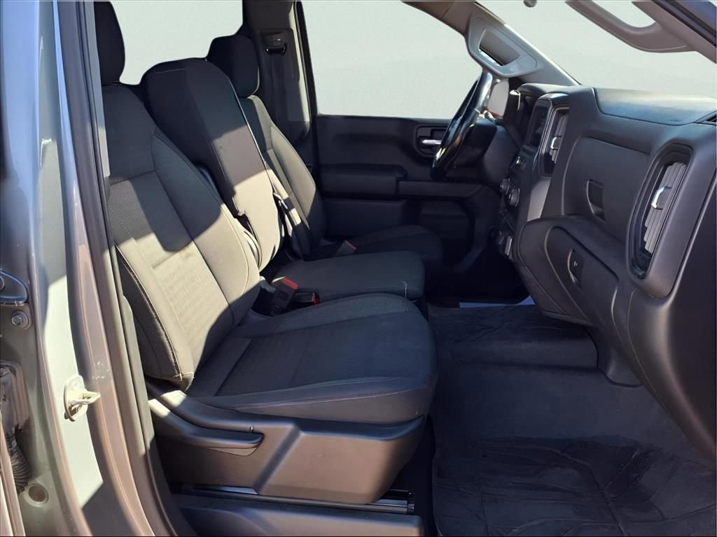 Used 2023 Chevrolet Silverado 1500 Custom image 15