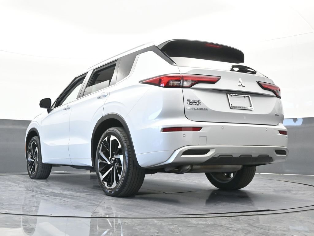 Used 2022 Mitsubishi Outlander SEL image 58