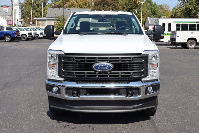 New 2026 Ford F350 XL w/ FX4 Off-Road Package image 11