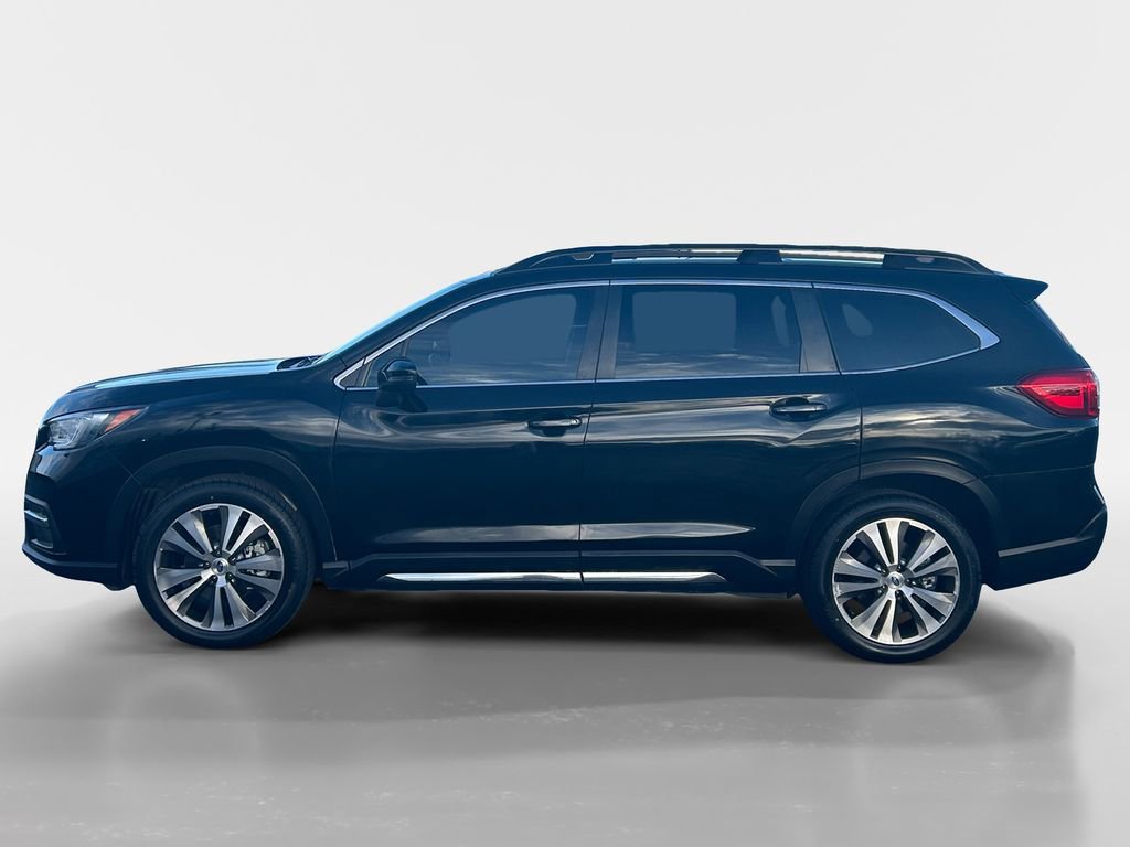 Used 2022 Subaru Ascent Limited w/ Technology Package image 2