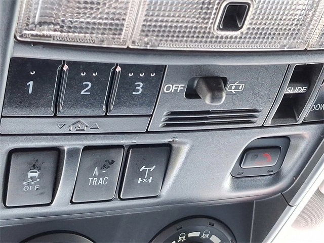 Used 2021 Toyota 4Runner Venture w/ Moonroof Package image 28