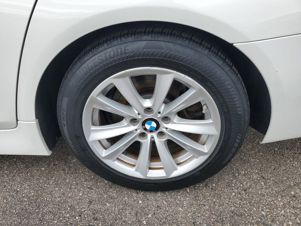 Used 2016 BMW 528i xDrive Sedan image 31