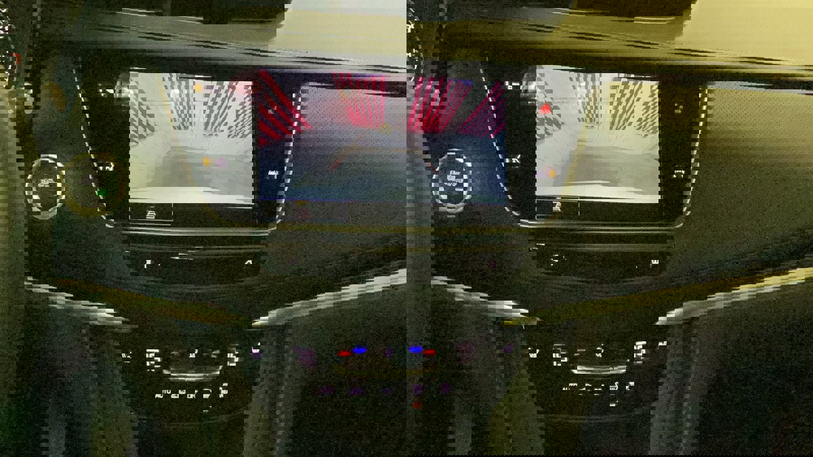 Used 2024 Cadillac XT6 Luxury w/ LPO, Floor Liner Package image 15