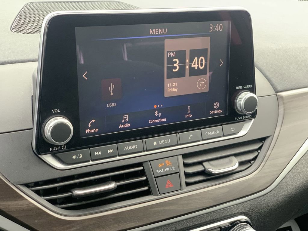 Used 2023 Nissan Altima 2.5 SV image 11