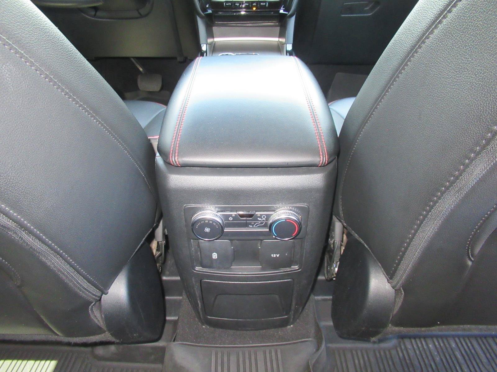 Used 2022 Ford Explorer ST-Line w/ Class IV Trailer Tow Package RWD image 36