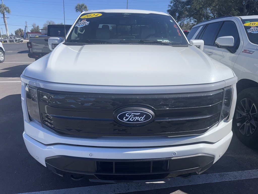 Used 2024 Ford F150 Lightning Platinum image 1