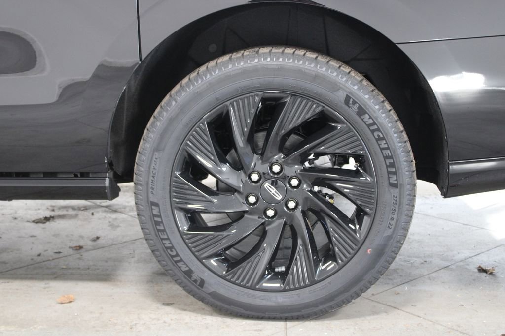 New 2026 Lincoln Navigator L Reserve w/ Jet Appearance Package AWD/4WD image 20