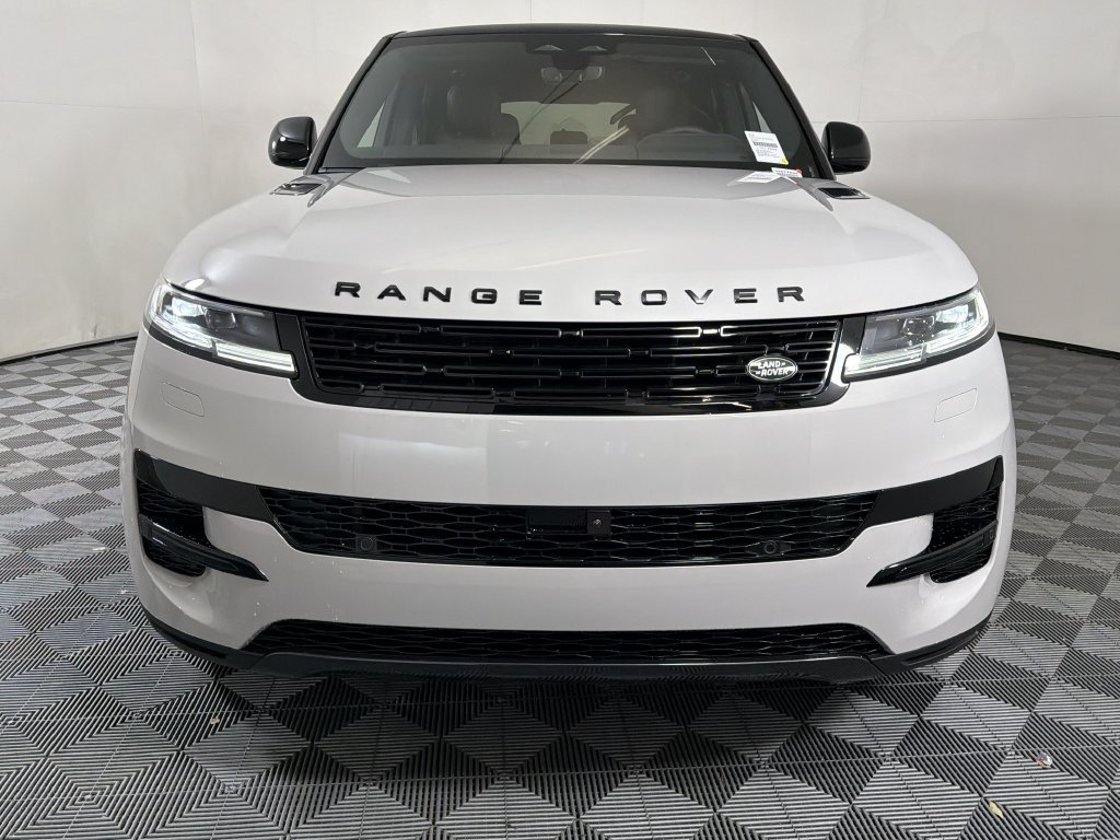 New 2027 Land Rover Range Rover Sport SE AWD/4WD image 11