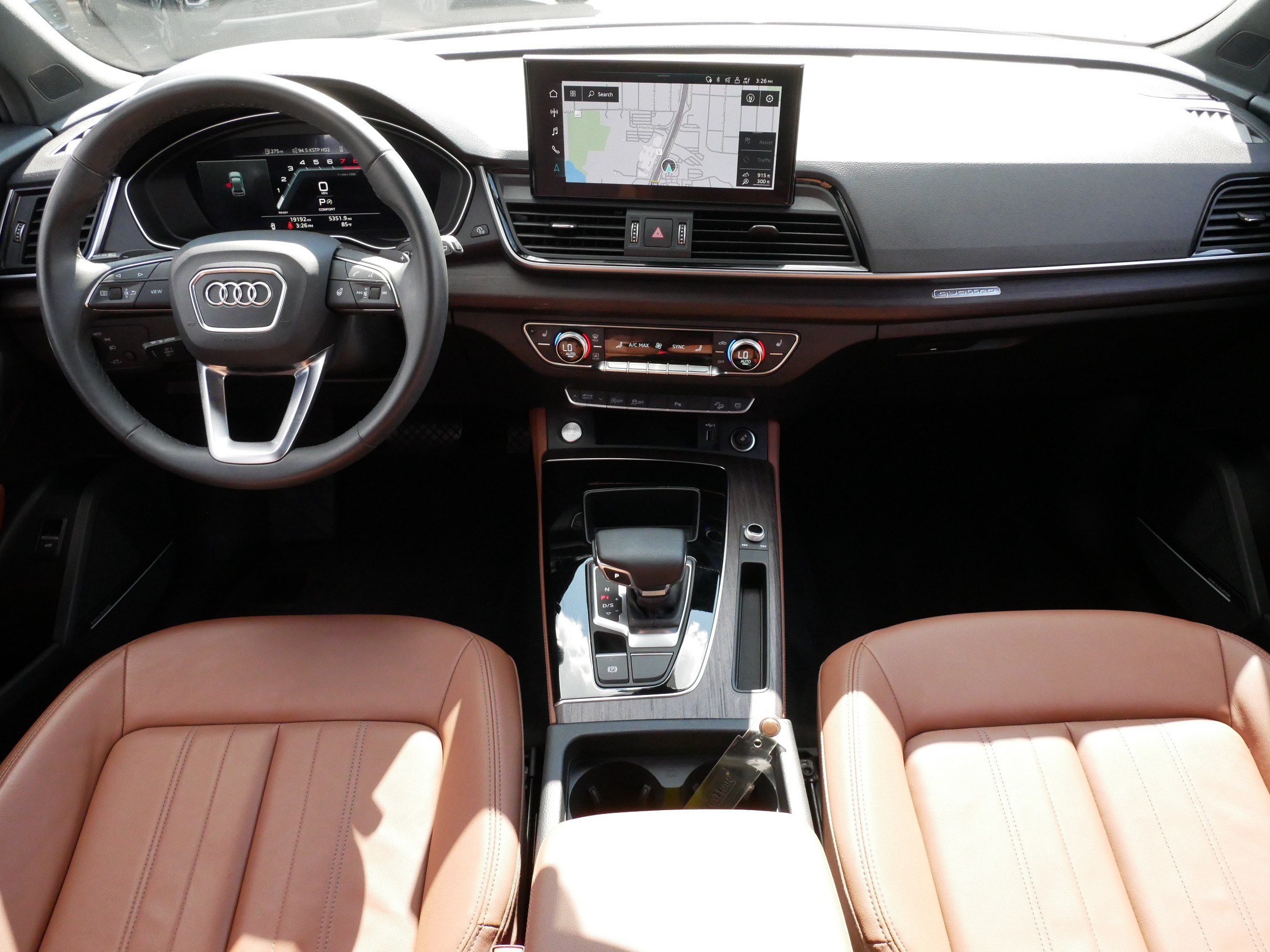 Used 2023 Audi Q5 2.0T Premium Plus w/ Premium Plus Package AWD/4WD image 10