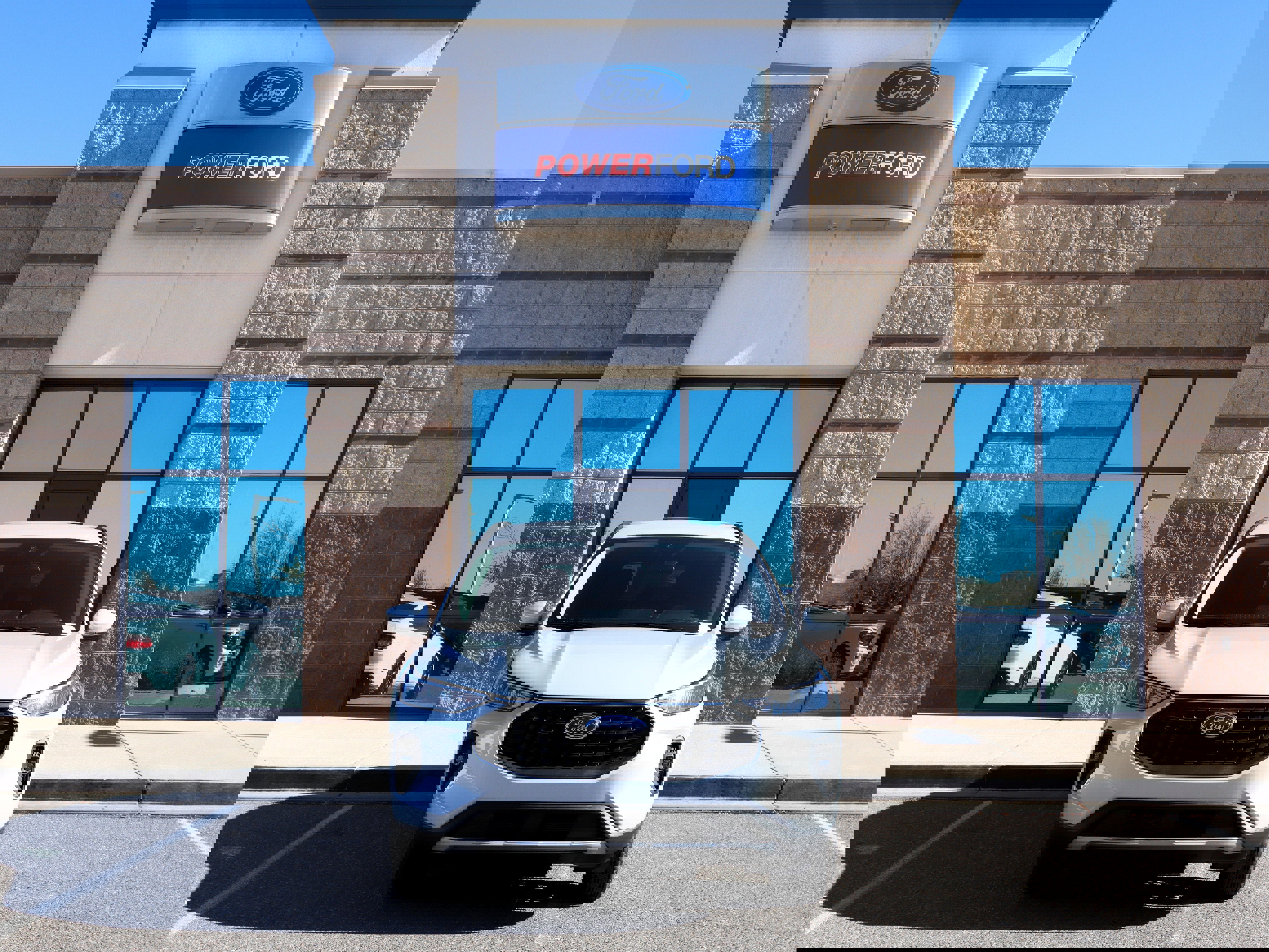 New 2026 Ford Escape SE image 3