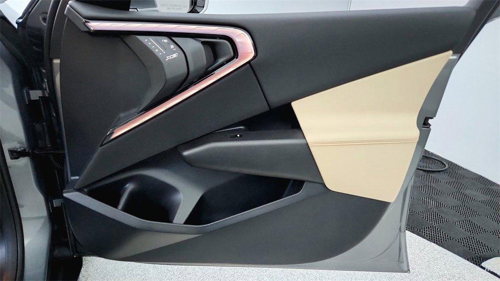 Used 2025 BMW X3 xDrive30i w/ Premium Package image 24