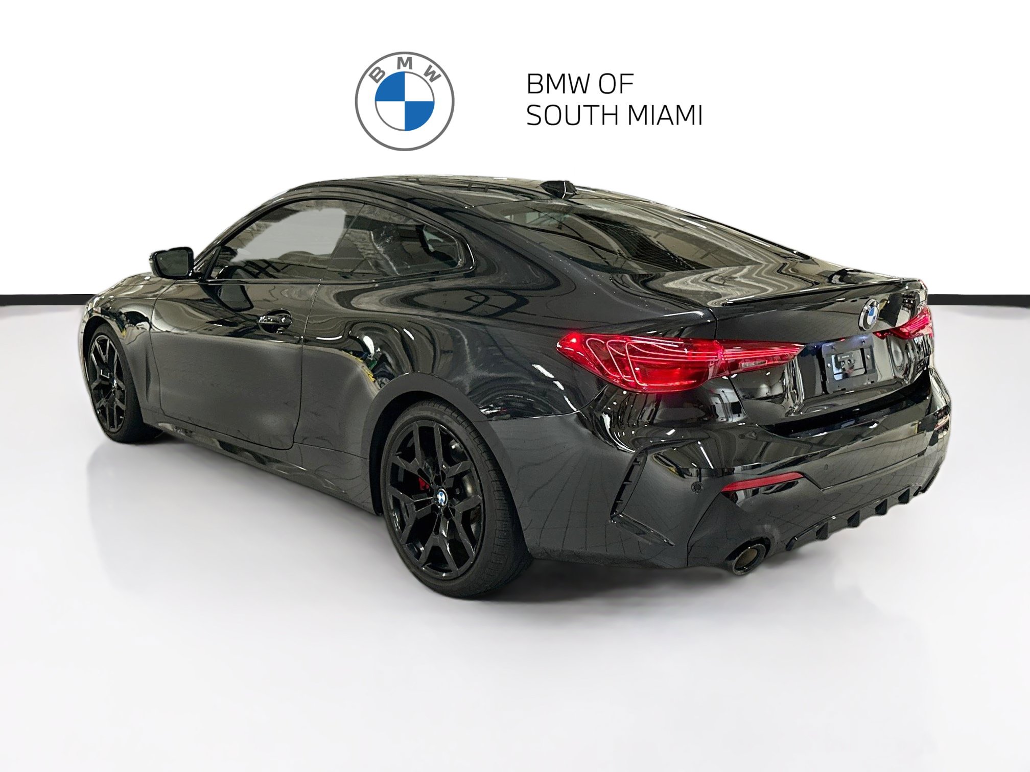 Used 2025 BMW 430i Coupe w/ M Sport Package RWD image 5