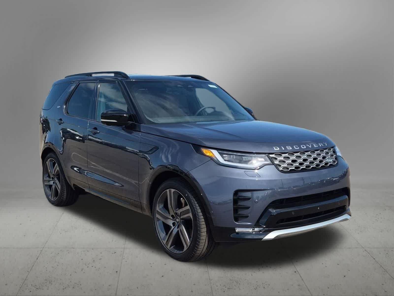 New 2026 Land Rover Discovery Limited Edition AWD/4WD image 8