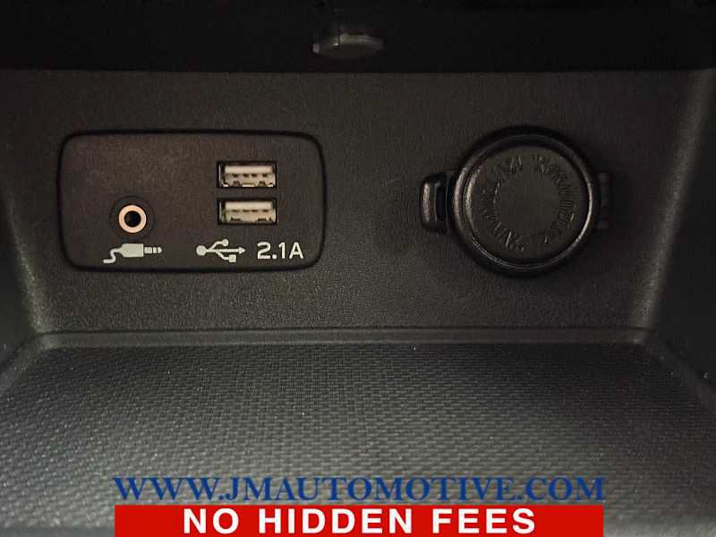 Used 2021 Subaru Forester Touring AWD/4WD image 37