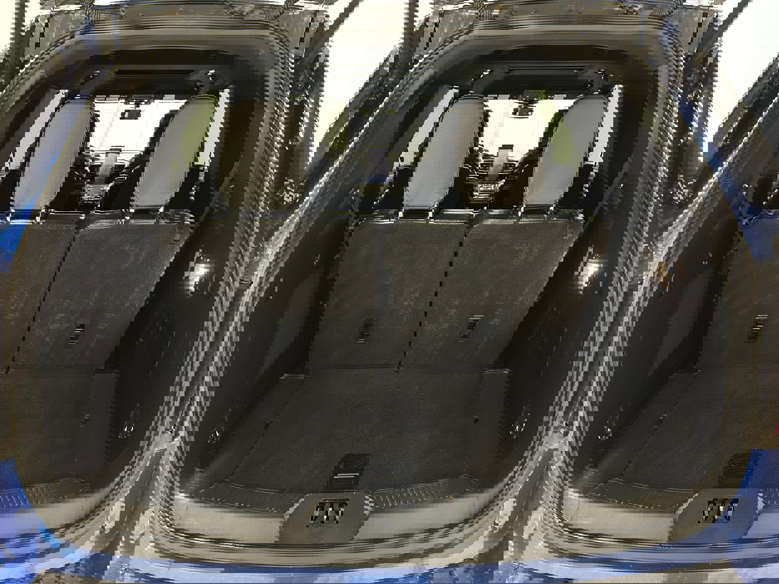 Used 2020 Ford Explorer ST w/ ST Street Pack image 35