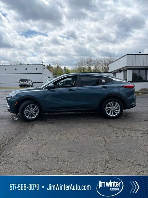 New 2026 Buick Envista Preferred w/ Convenience I Package FWD image 5