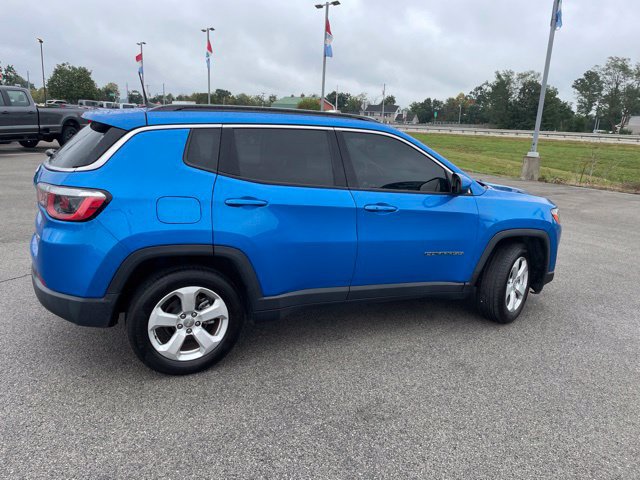 Used 2020 Jeep Compass Latitude FWD image 12