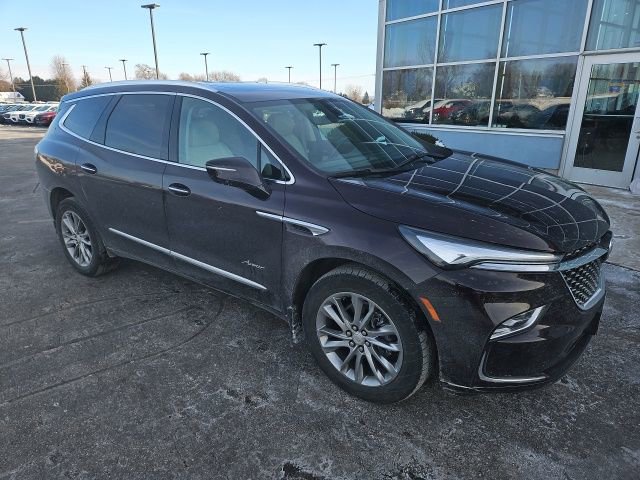 Used 2022 Buick Enclave Avenir w/ Avenir Technology Package image 8