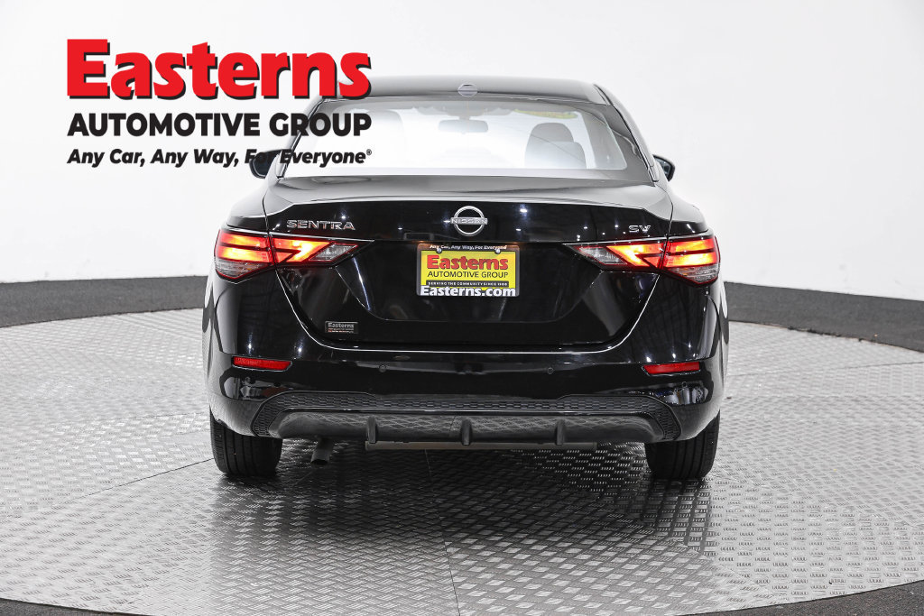 Used 2024 Nissan Sentra SV FWD image 8