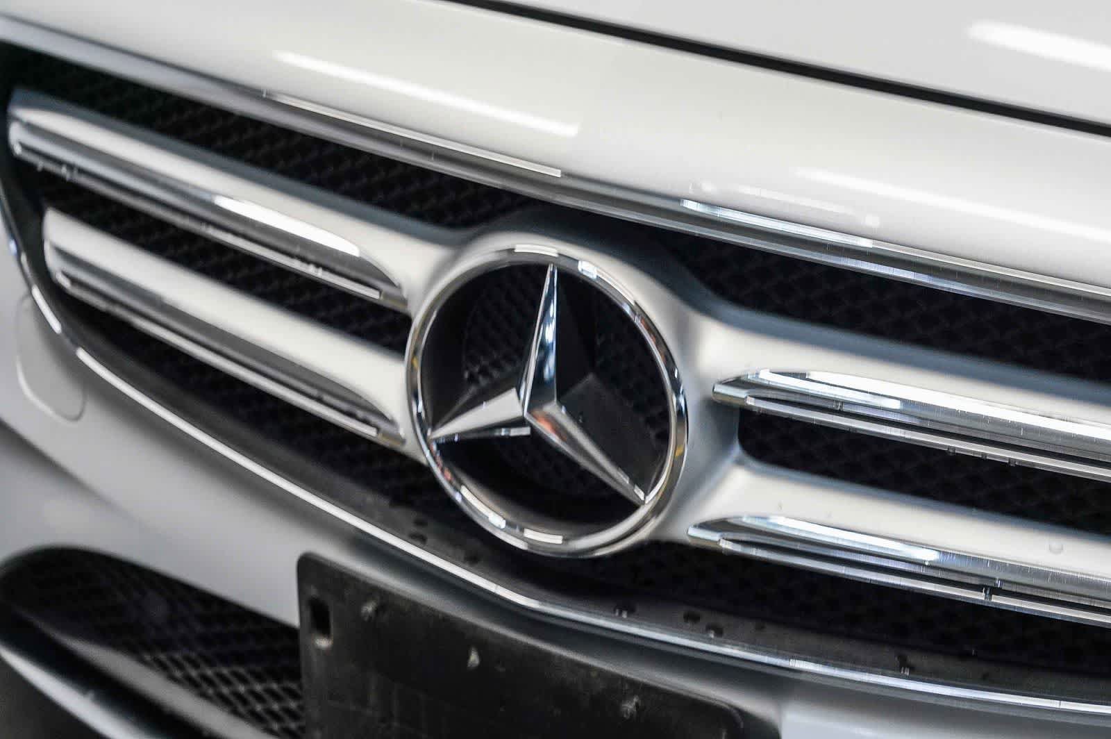 Used 2019 Mercedes-Benz E 300 image 8