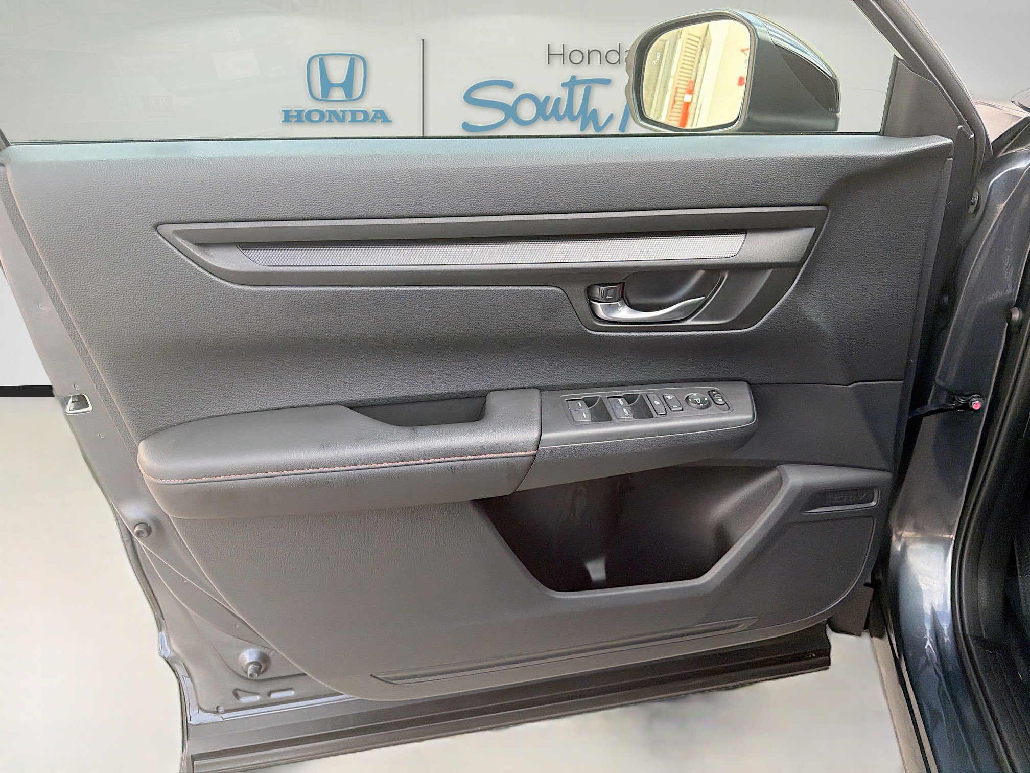 Certified 2025 Honda CR-V Sport image 19