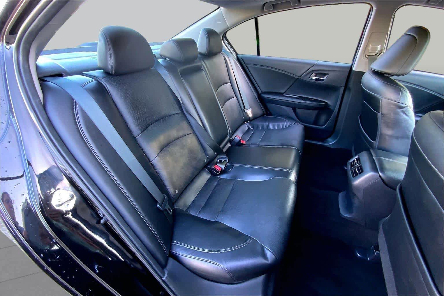 Used 2016 Honda Accord EX-L image 20