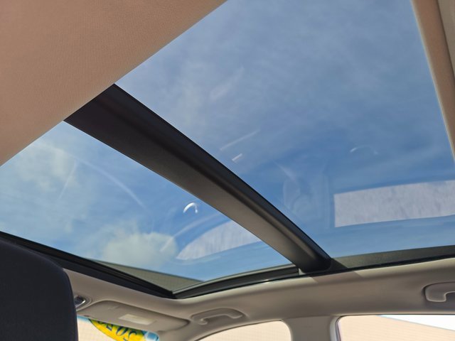 Used 2020 Kia Optima SE image 14