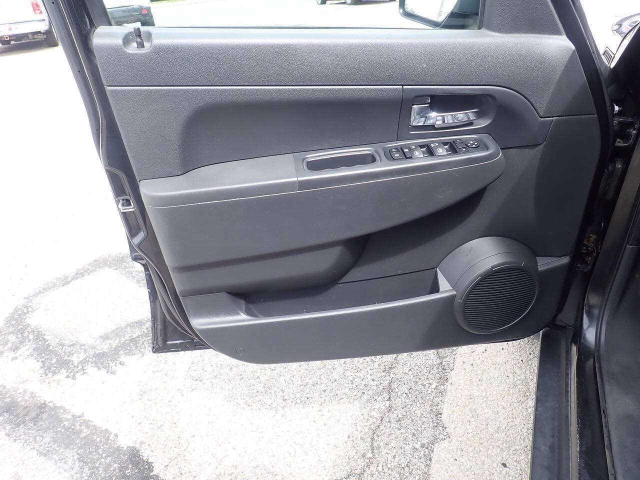Used 2010 Jeep Liberty Sport w/ Popular Equipment Group AWD/4WD image 10
