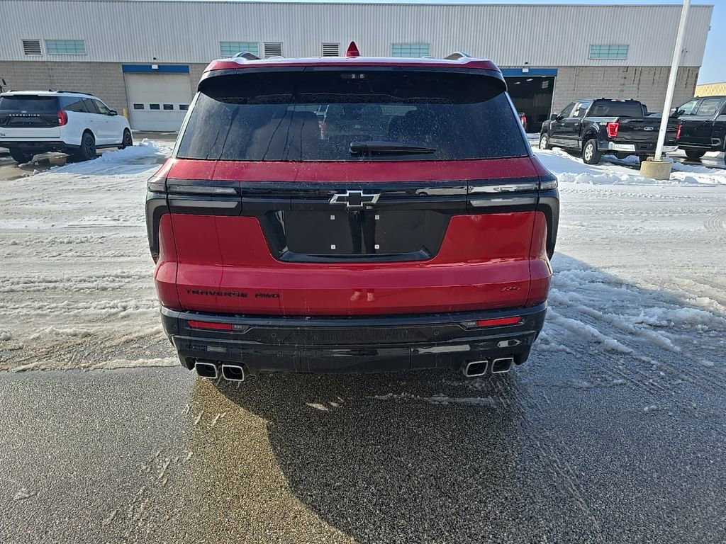 Used 2025 Chevrolet Traverse RS w/ LPO, Floor Liner Package image 4