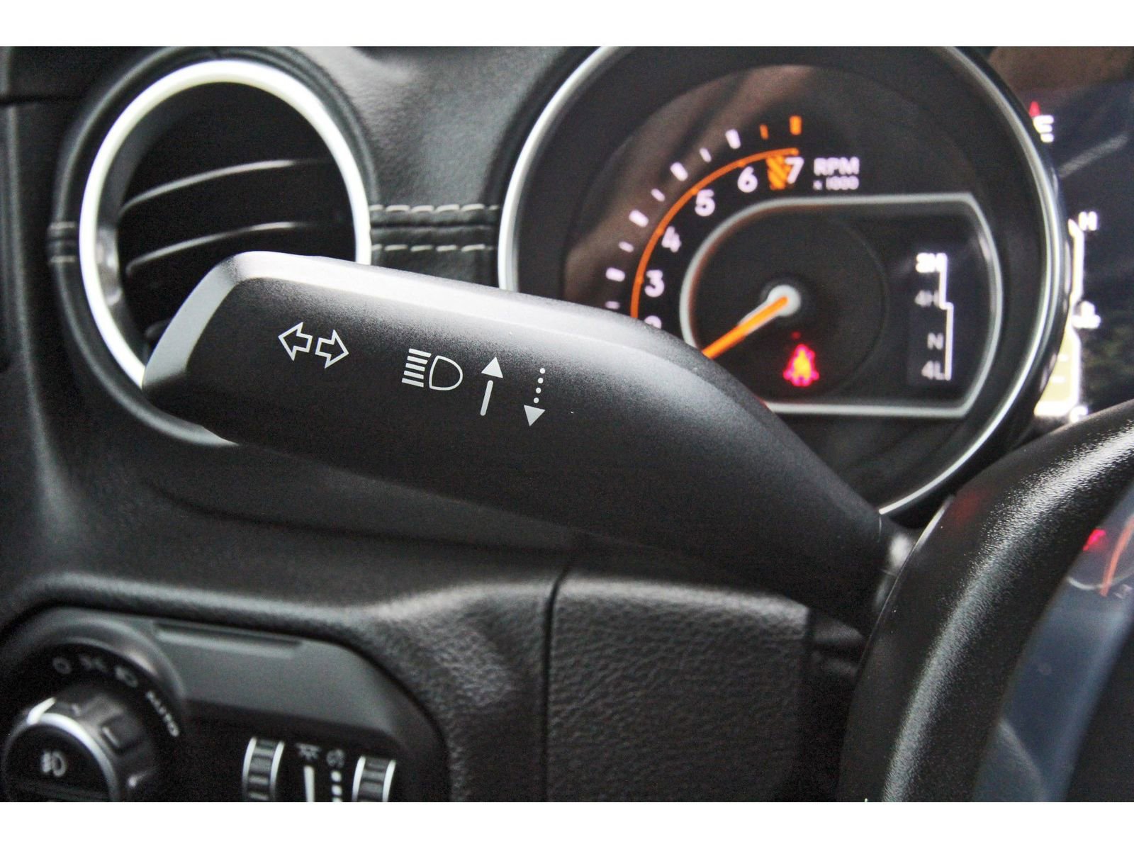 Used 2021 Jeep Gladiator Overland w/ Popular Equipment Package image 20