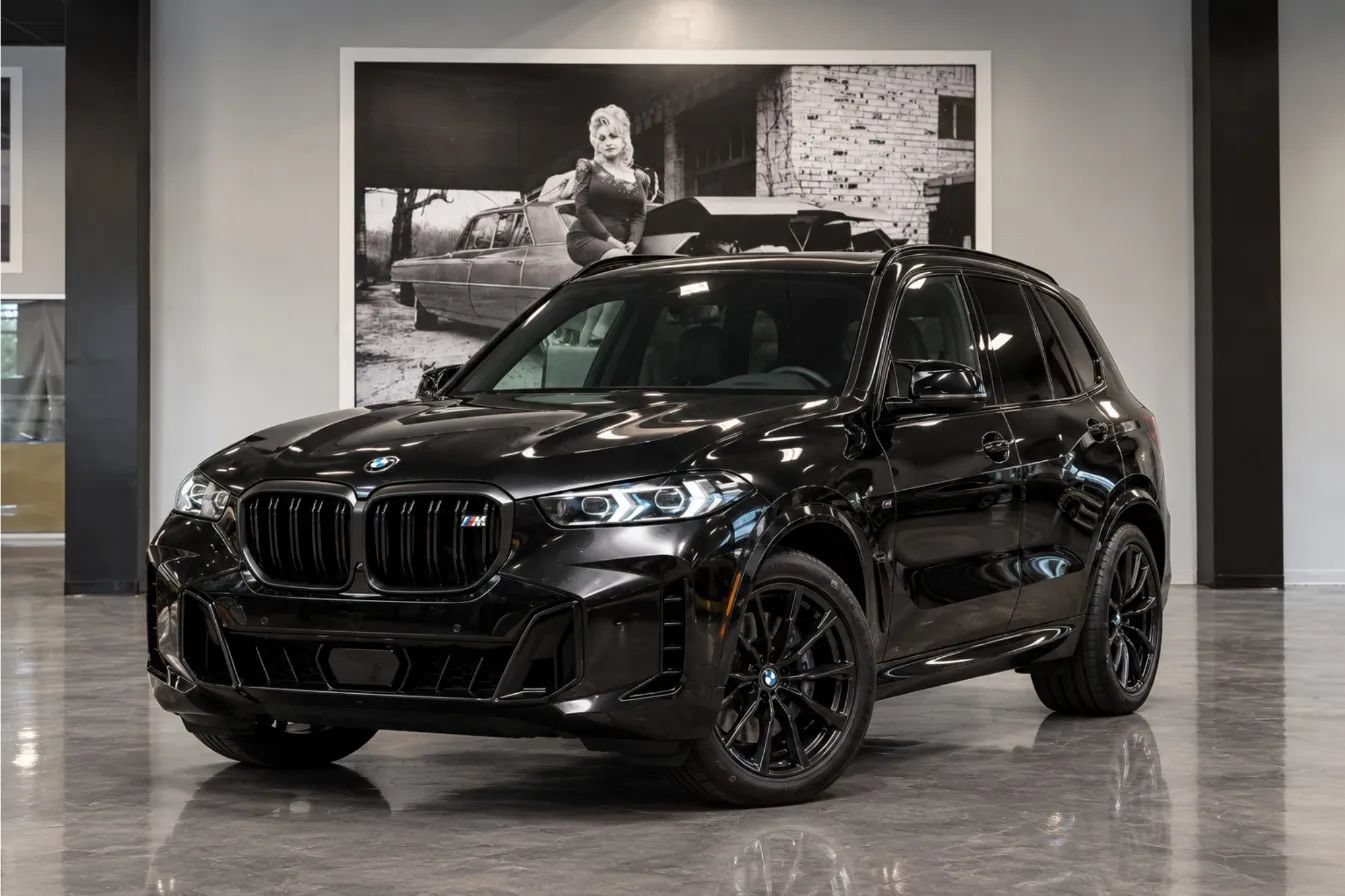Used 2025 BMW X5 M60i w/ Climate Comfort Package AWD/4WD image 1