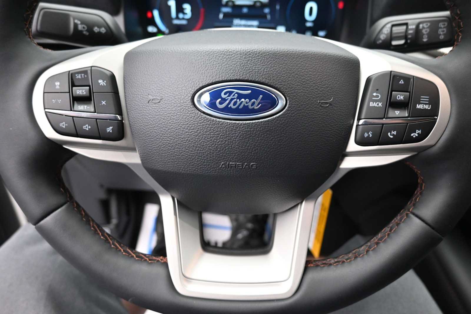 New 2026 Ford Explorer Active w/ Active Comfort Package AWD/4WD image 32